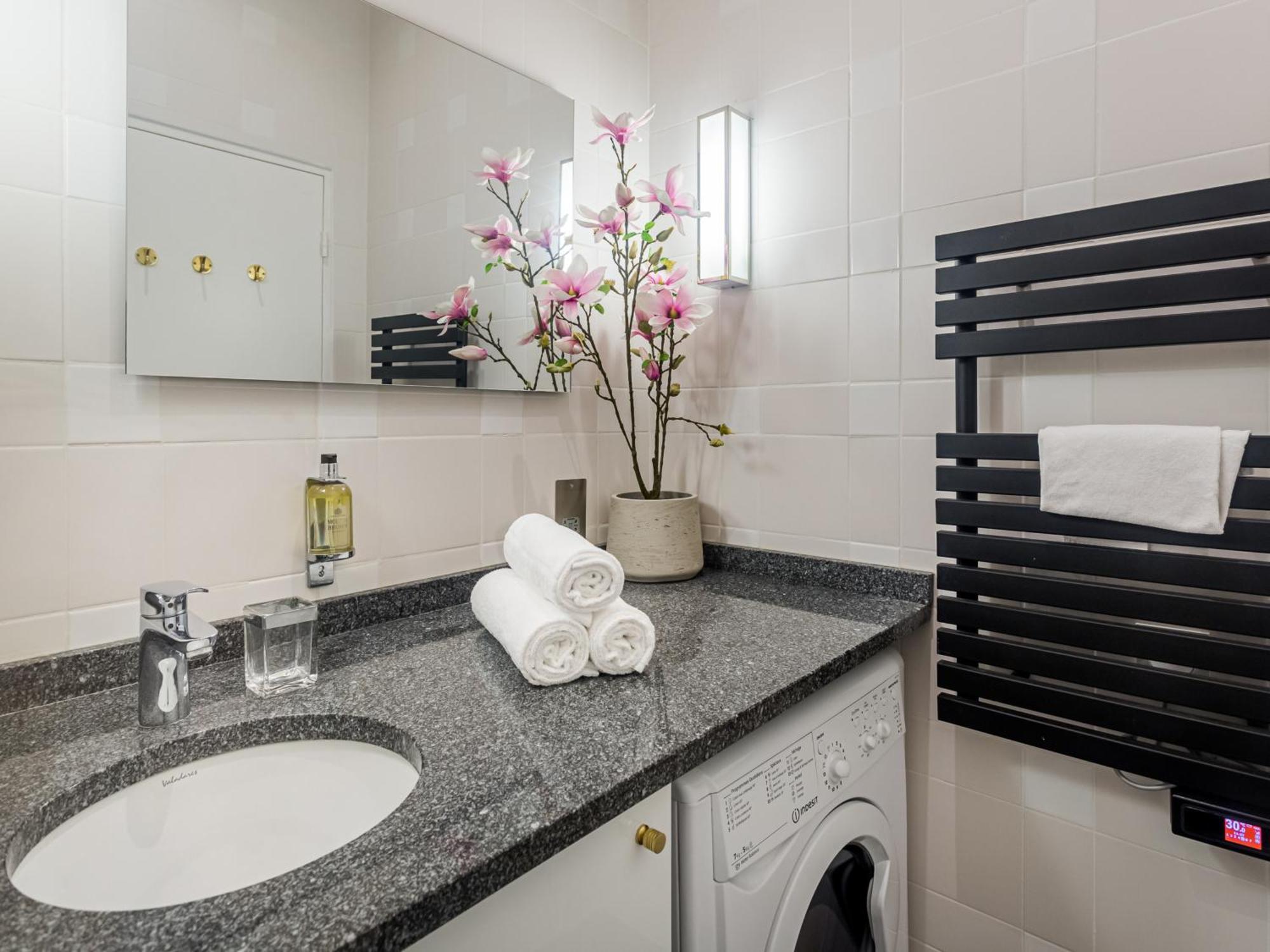 Luxury 2 bedroom 2 bathroom - Louvre&Marais Paris Extérieur photo